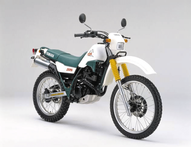 セロー225 セロー225」ってどんなバイク⁈〜マシン紹介とスタート編〜｜G10