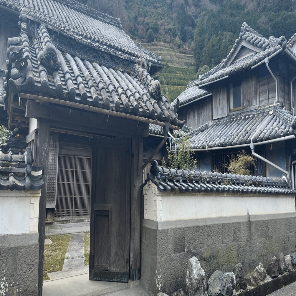 徳島民泊①】築100年の古民家改装プロジェクト始動！｜Sayaka Takimoto