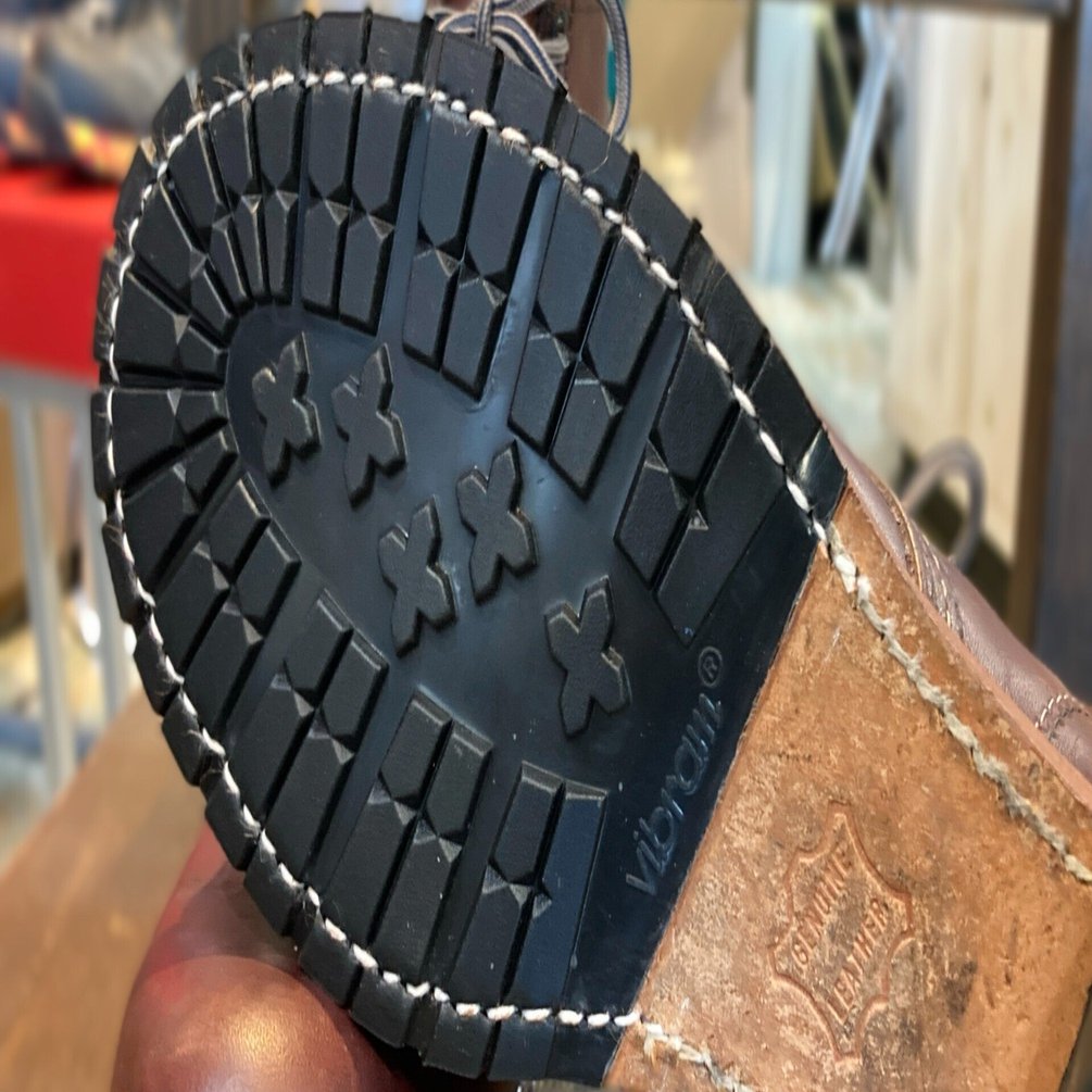 ハーフソール交換】Red Wing#9011 BECKMAN｜CREA Repair & Handcrafts/roca