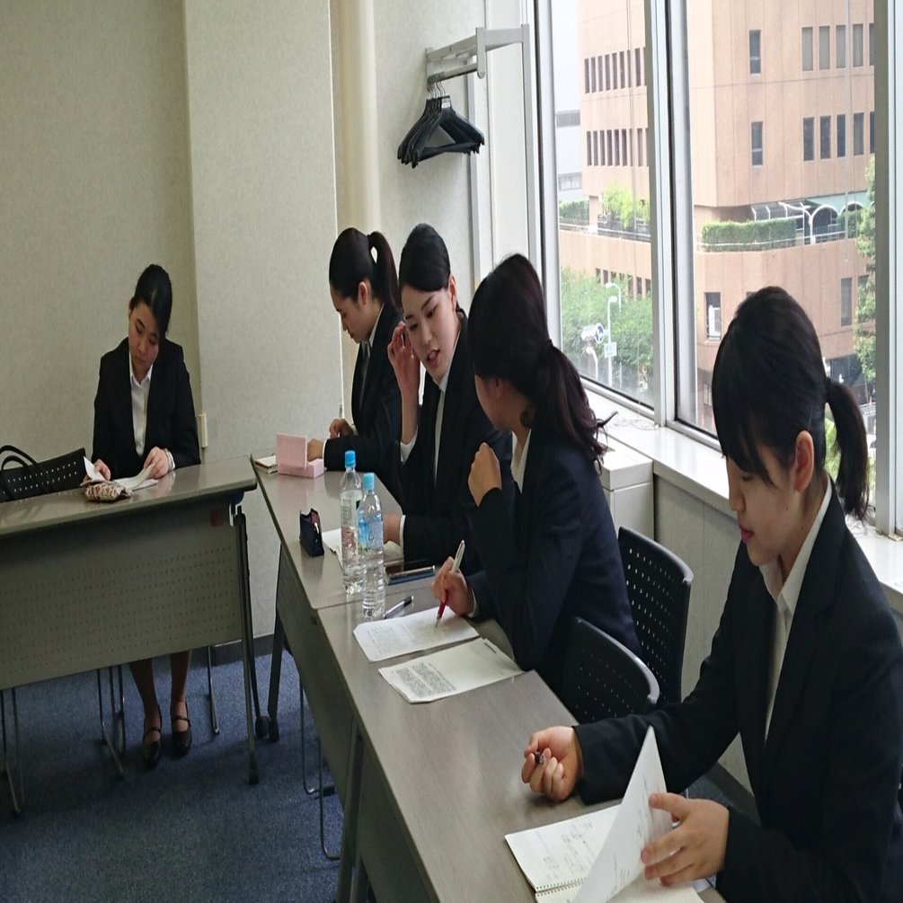 受講生内定報告】ＮＥＣソリューションイノベータ/ＩＴ企業他２社 内定｜大阪梅田就活スクール