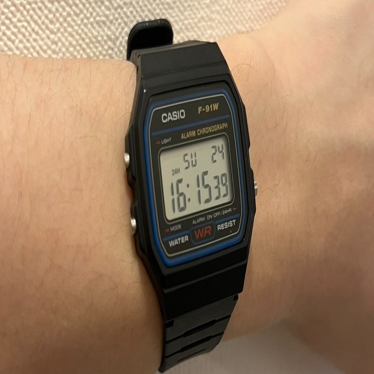 チープカシオの代表作「F-91W」の歴史に迫る｜Laft/ラフト