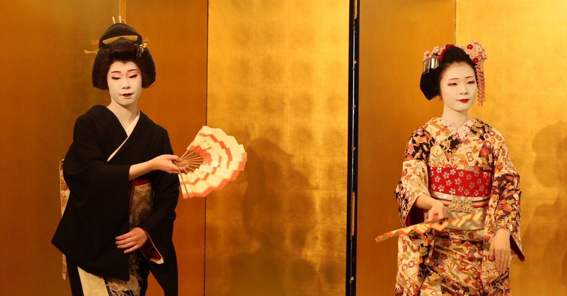 日舞家所蔵品★ 舞妓さんご用達 京都「ゐど壽屋」17万 羽織 手描き糸目金彩友禅 紀州茶色「茶器仕覆」おにしぼ縮緬（道明羽織紐） 日舞家所蔵品☆舞妓さんご用達 京都「ゐど壽屋」17