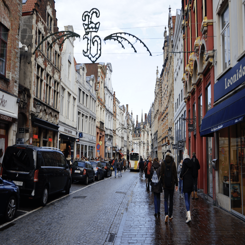 運河のある中世の街 ブルージュの街並み ベルギー Shun Hazama Note