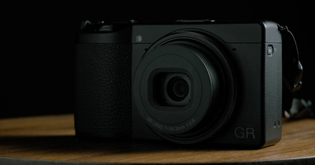 リコーGR4 Amazon | RICOH GR IV デジタルカメラ 【APS-Cサイズ大型CMOS