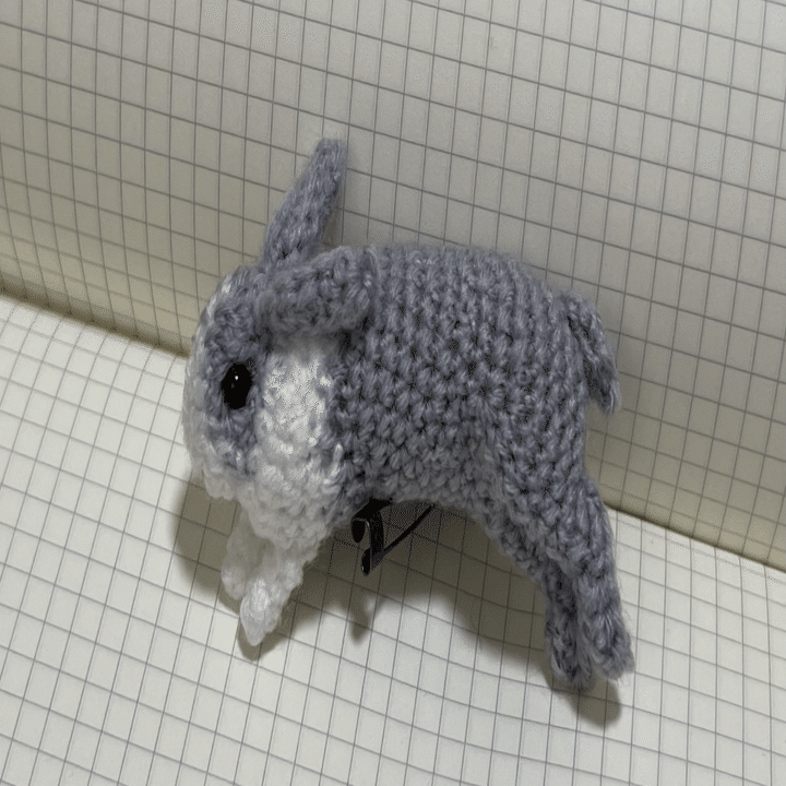 腕につける「あみぐるみバッジ」｜まろん・ど・もんぶらん