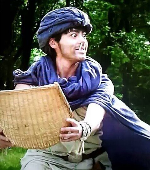 勇者ヨシヒコは世界を救う 碧月はる Note