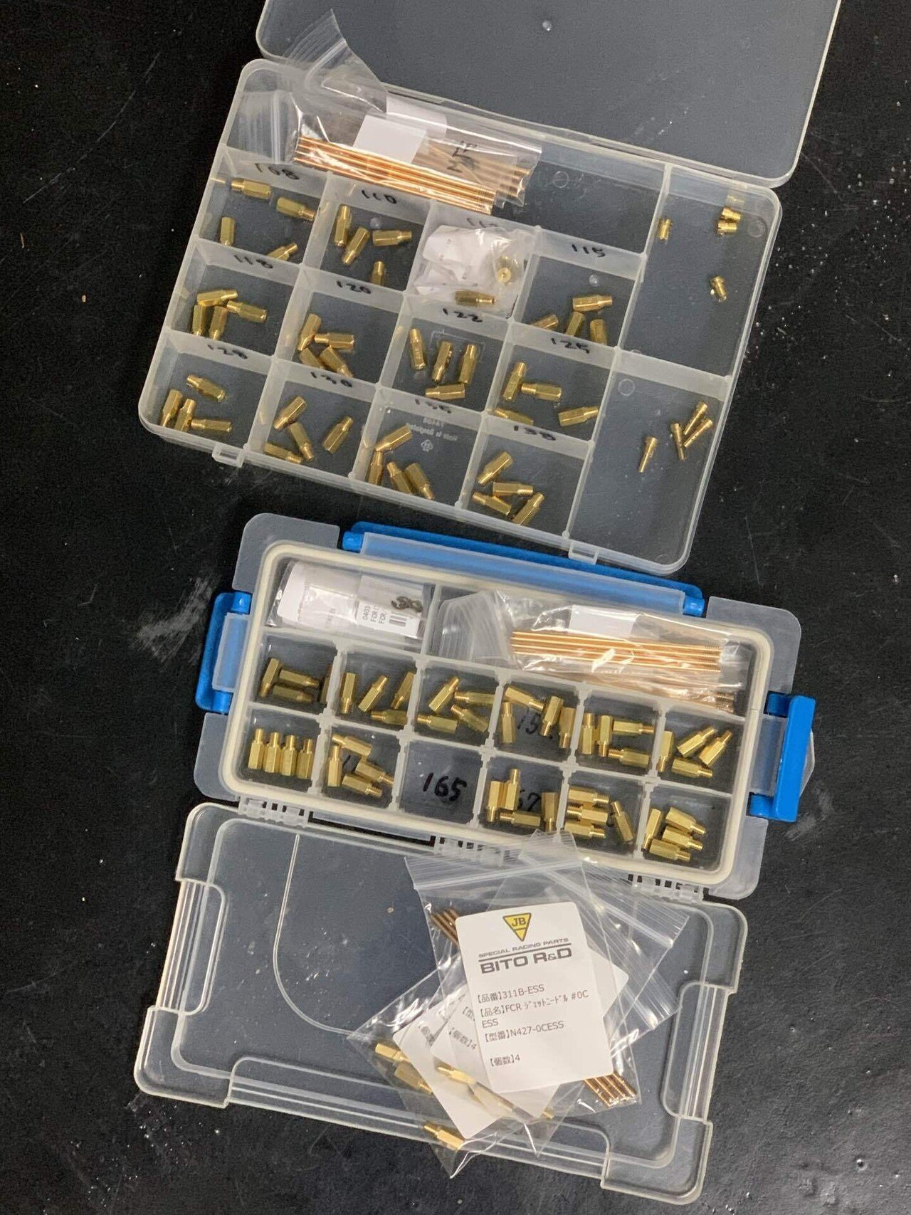 特注FCR35｜ZRX680