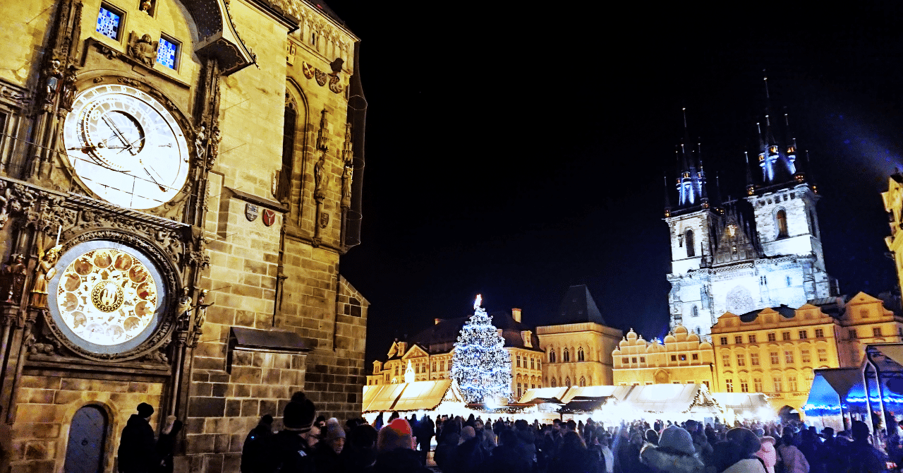 プラハの象徴 天文時計と旧市街広場 チェコ Shun Hazama Note プラハの象徴 天文時計と旧市街広場 チェコ Shun Hazama Note