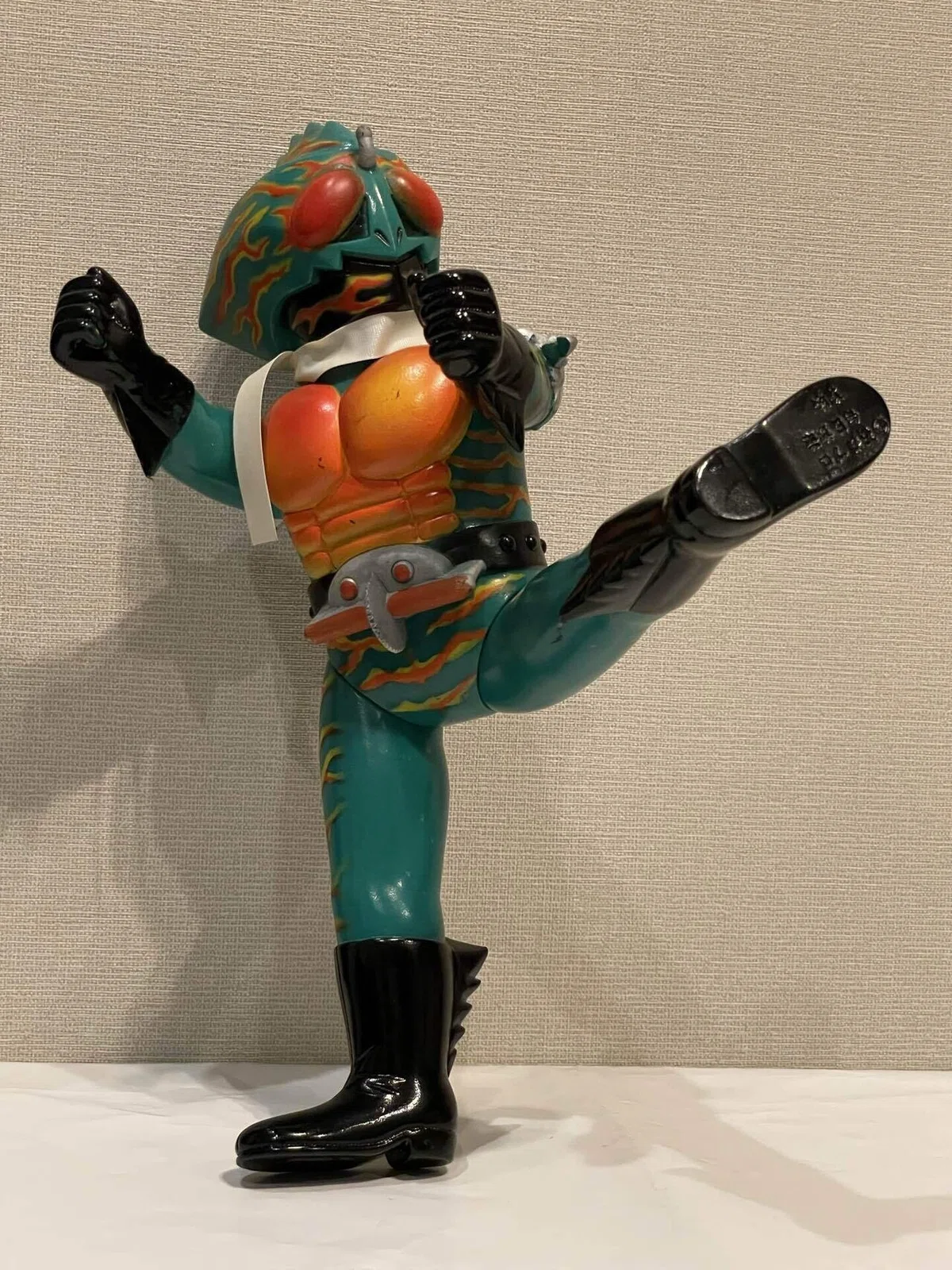 イジリー岡田の【ソフビひとり語り】仮面ライダーアマゾン！ソフビ 