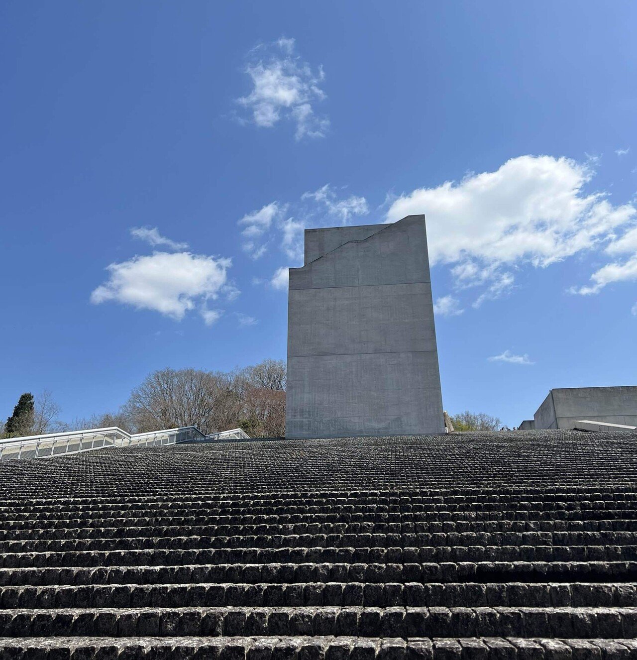 春の南大阪で、安藤忠雄建築をたずねる① 近つ飛鳥の歴史｜Ⓜ︎/旅する