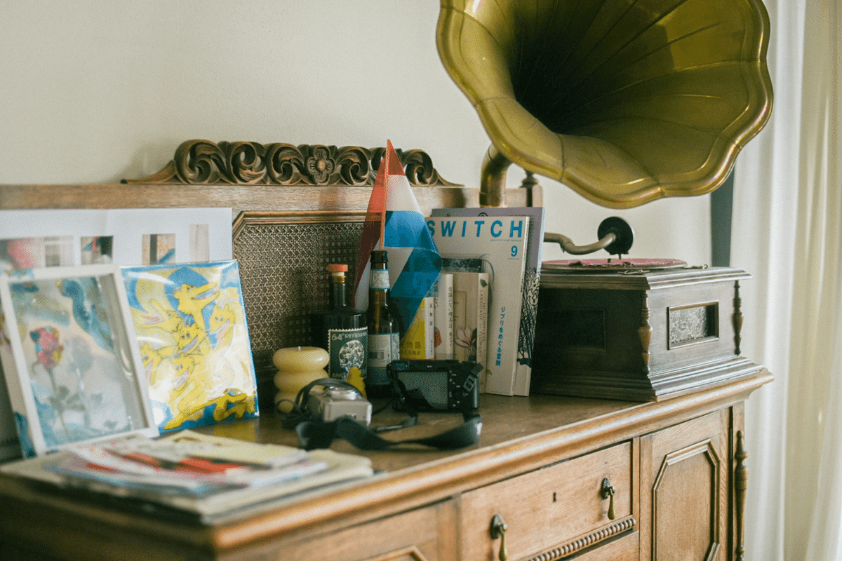 Your Room Vol.3/Aya & Madoka living room｜オランダで暮らす人々