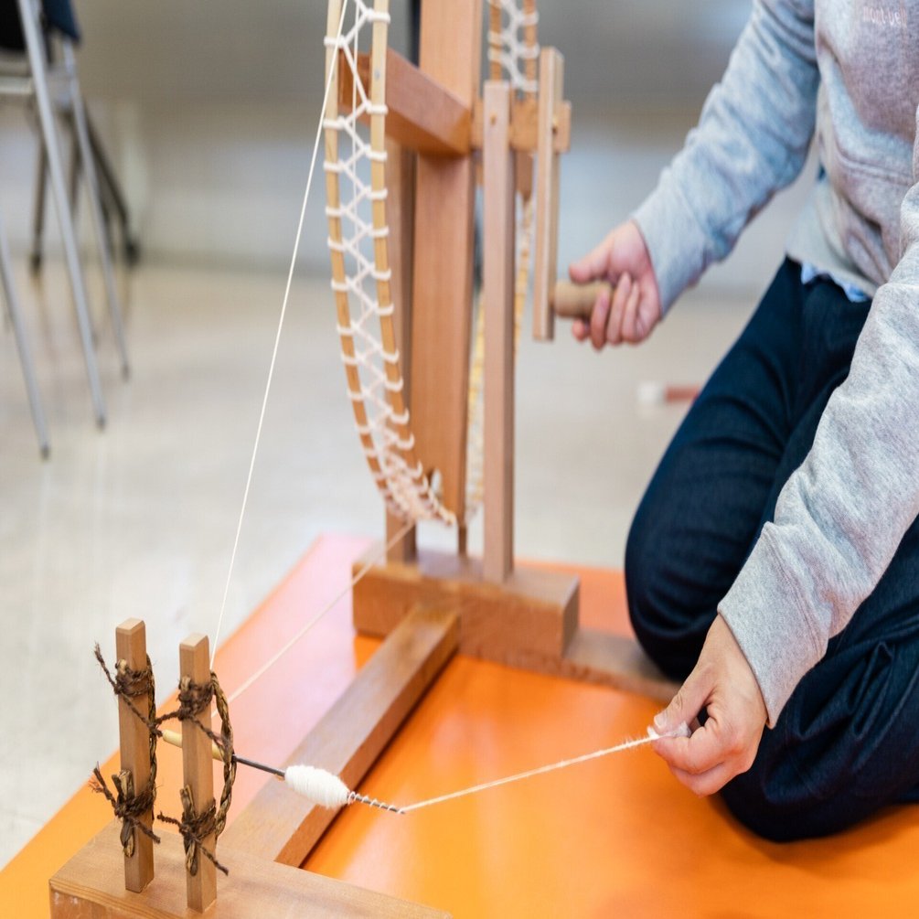 骨とう品★多分木工糸車★動作確認します★100年経っているかな？ 骨とう品☆多分木工糸車☆動作確認します☆100年経っているかな