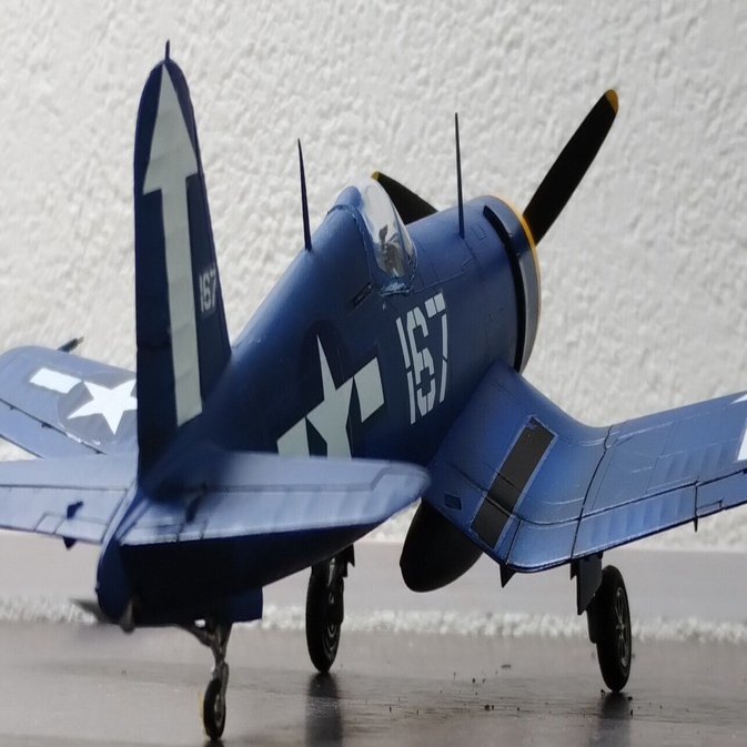 すべてがお手軽の名キット！ハセガワ 1/72 F4U-1D コルセア｜ヘッツァ