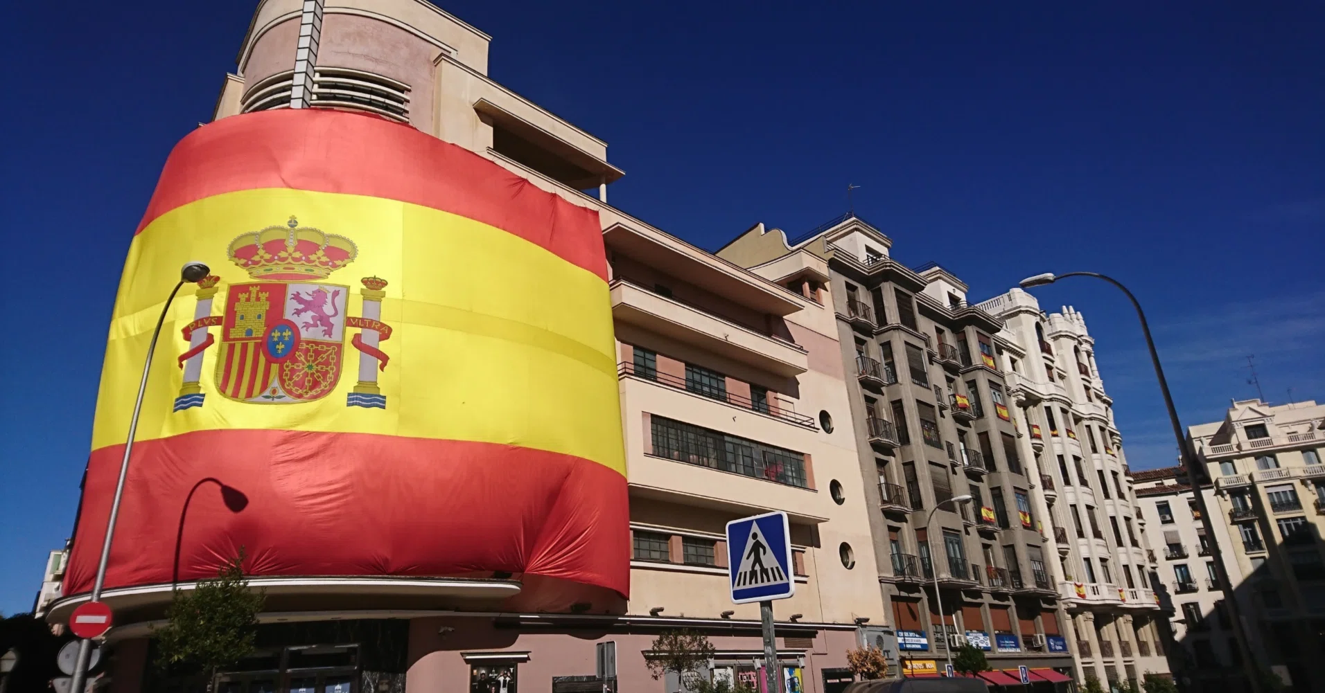スペインの首都マドリードで、文字通り何もかも失った話｜しえ
