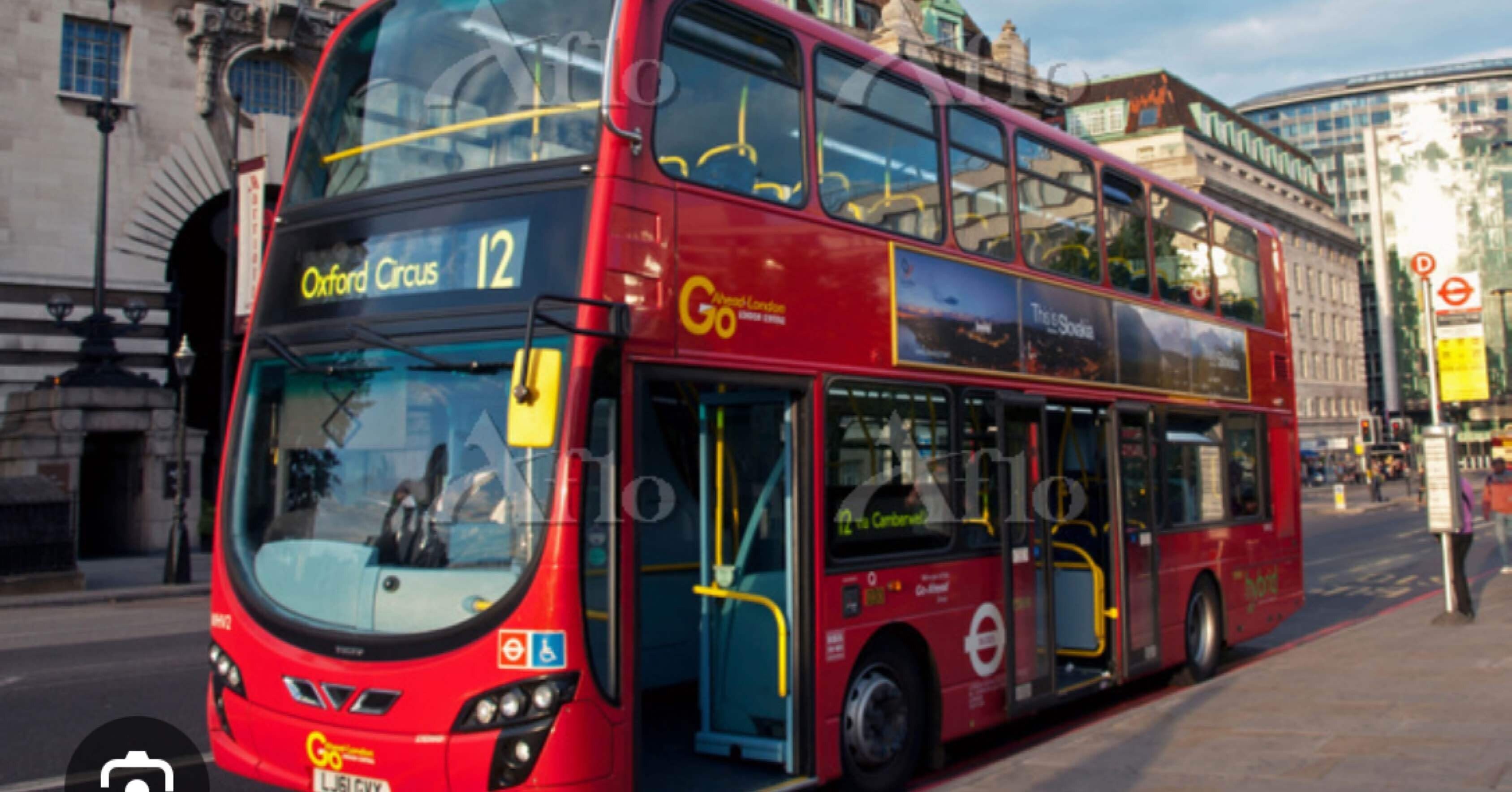 二階建てバス「ダブルデッカー」｜mikikooo