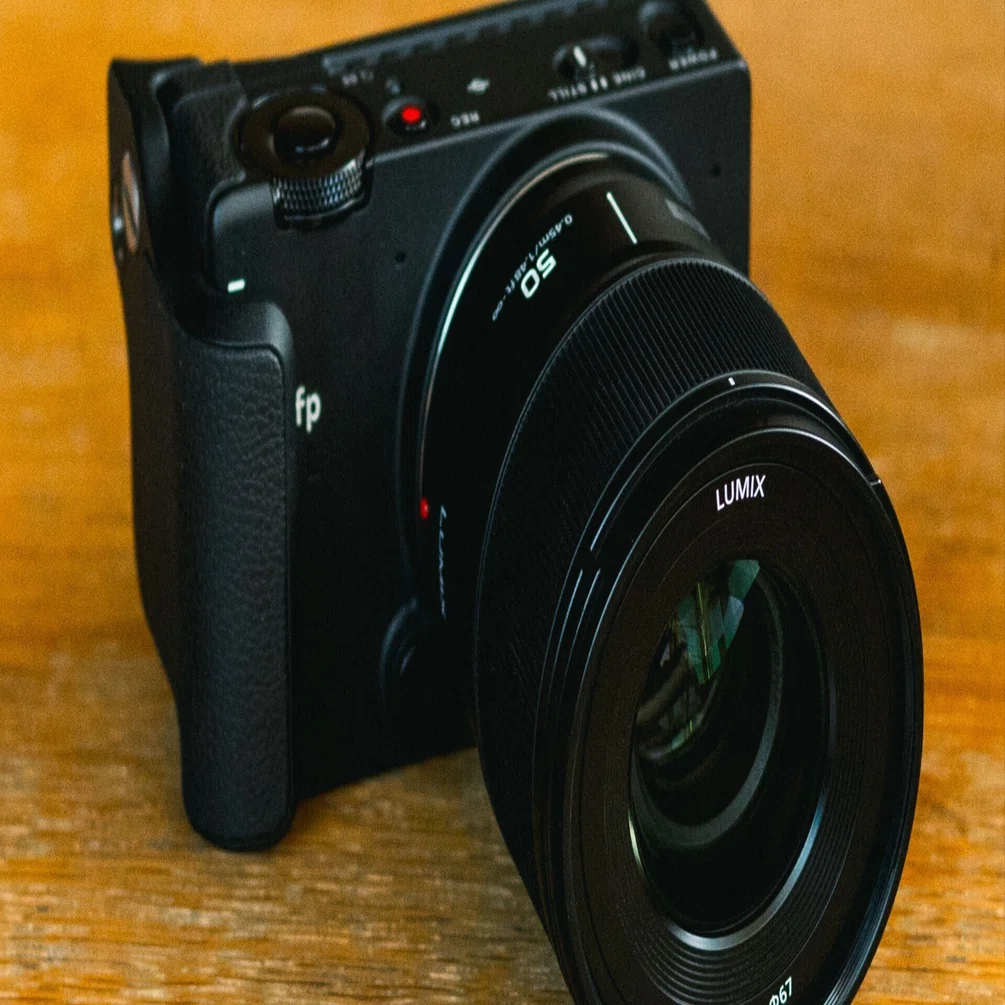 無料配布】SIGMA fp LとLUMIX S 50mm F1.8で撮ったRAW＆JPG