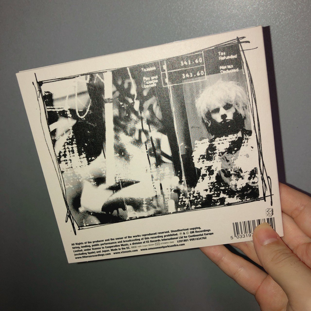 Amusement Parks on Fire の「Amusement Parks on Fire」を聴いてみた