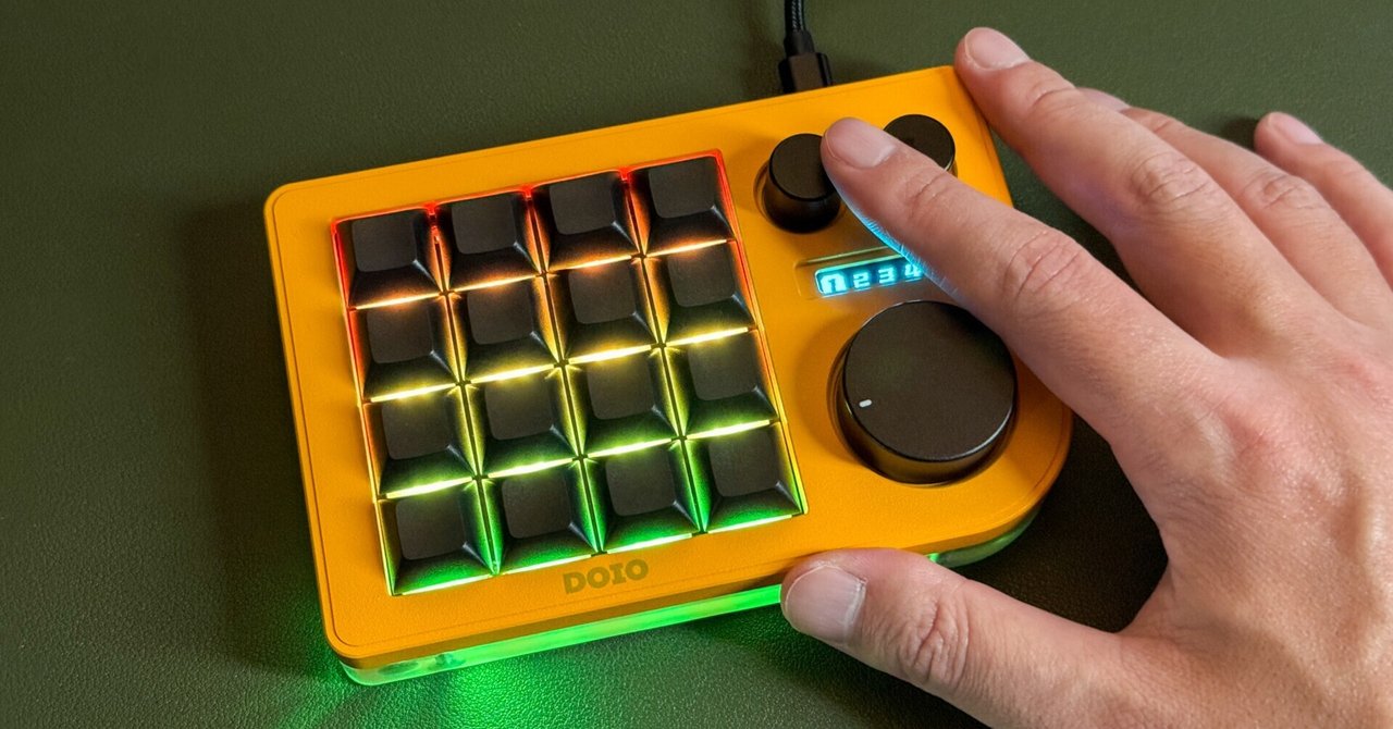 美品 DOIO KB16 ホワイト マクロメカニカルキーボード 左手 美品 DOIO KB16 ホワイト マクロメカニカルキーボード 左手
