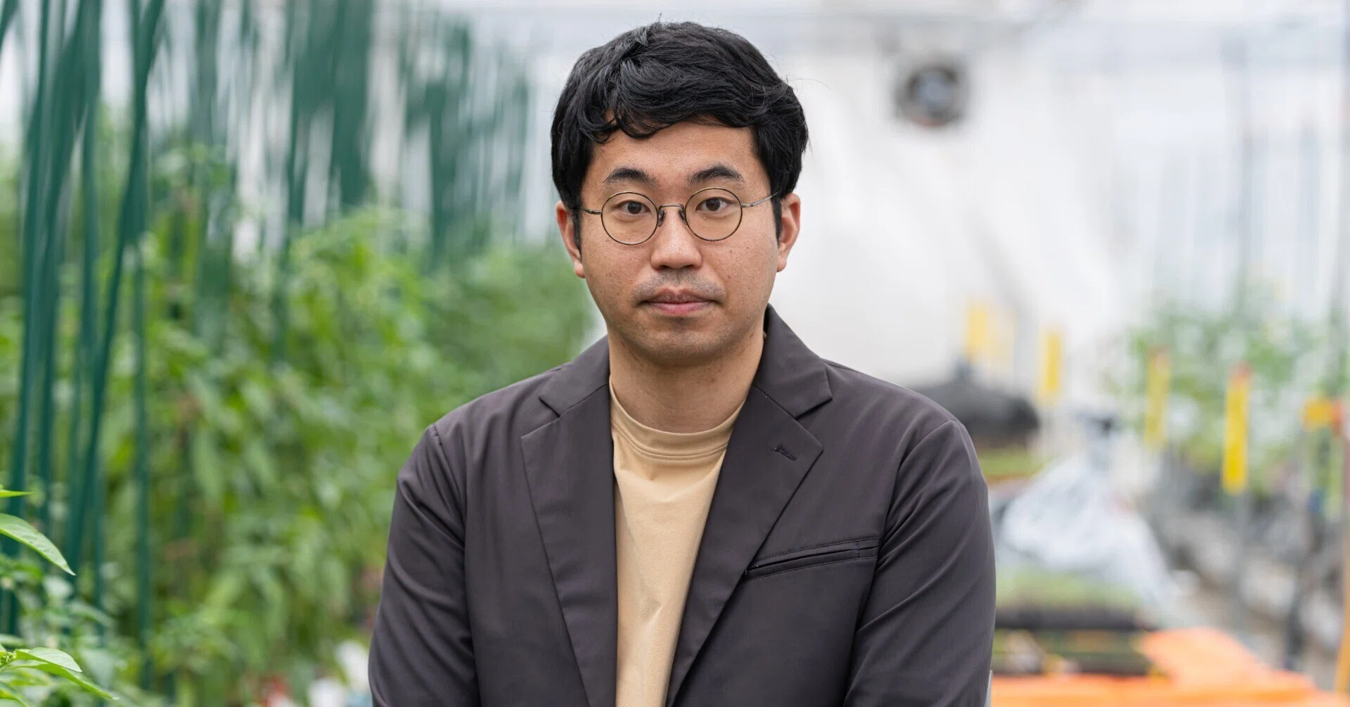 インタビュー01_CEO西田宏平｜TOWING