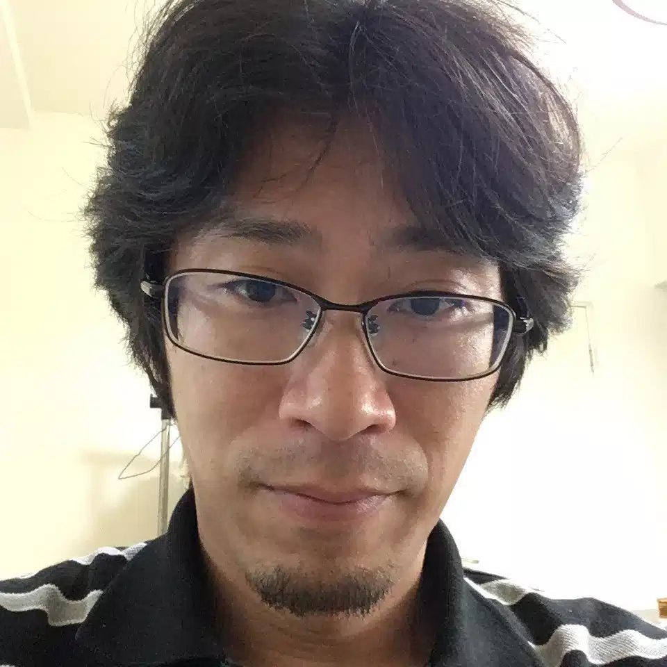 横地　啓史
