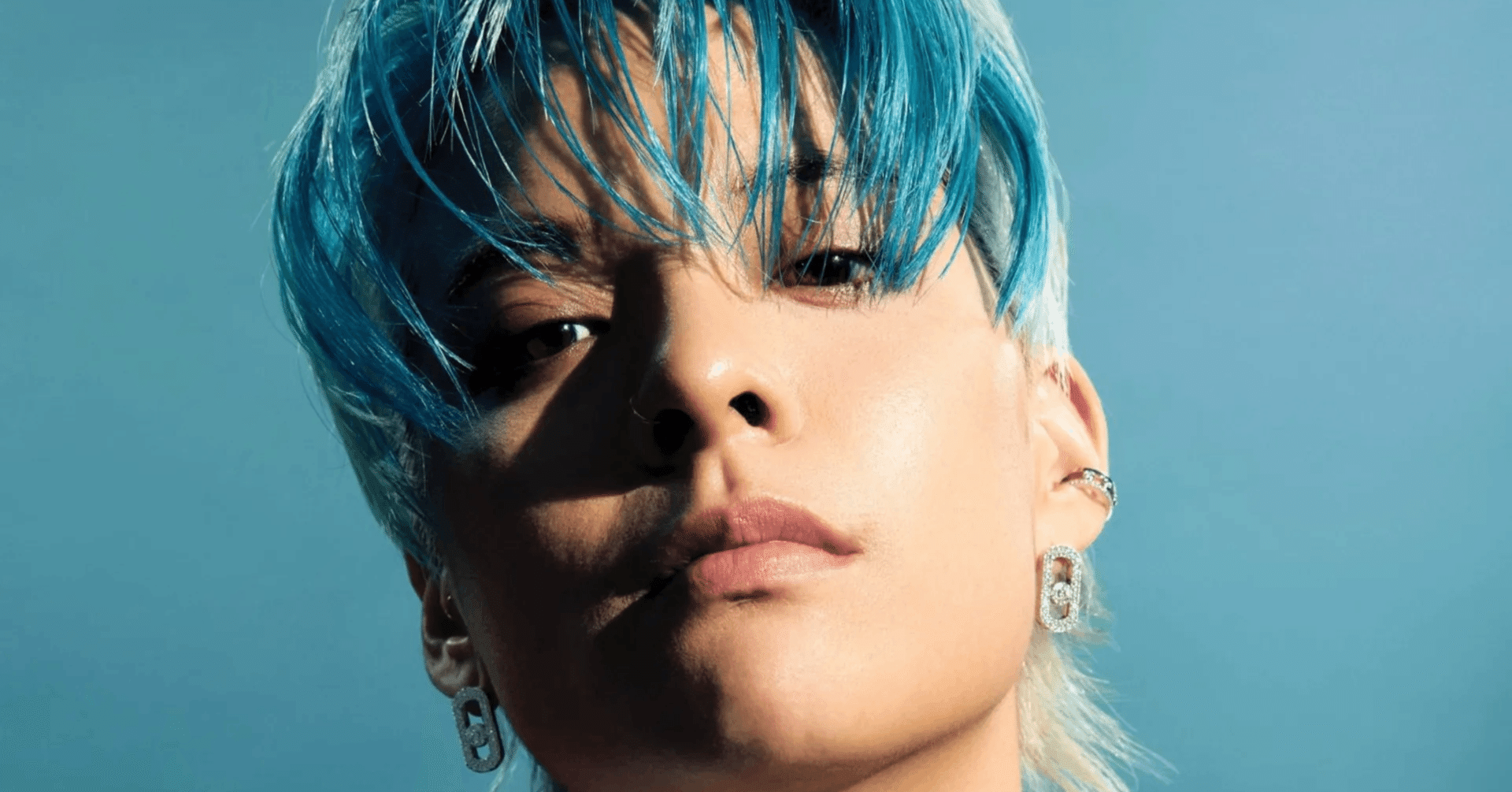 アイドルからインディ歌手へ:アンバー・リウの自分探しの旅」 240405 Prestige インタビュー 日本語訳｜from japan meu