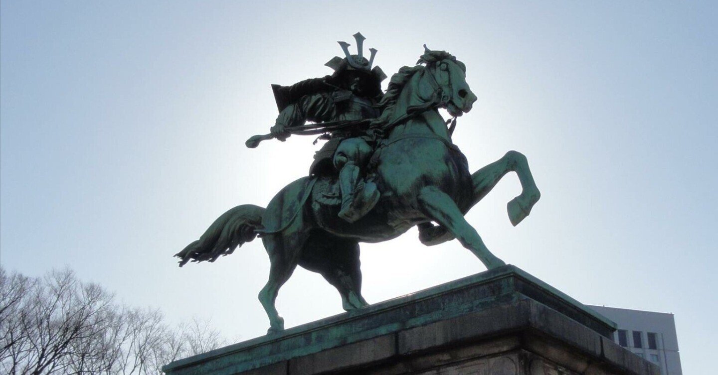 値下げ 木彫 小楠公御学行時像 楠正成像作者読めません