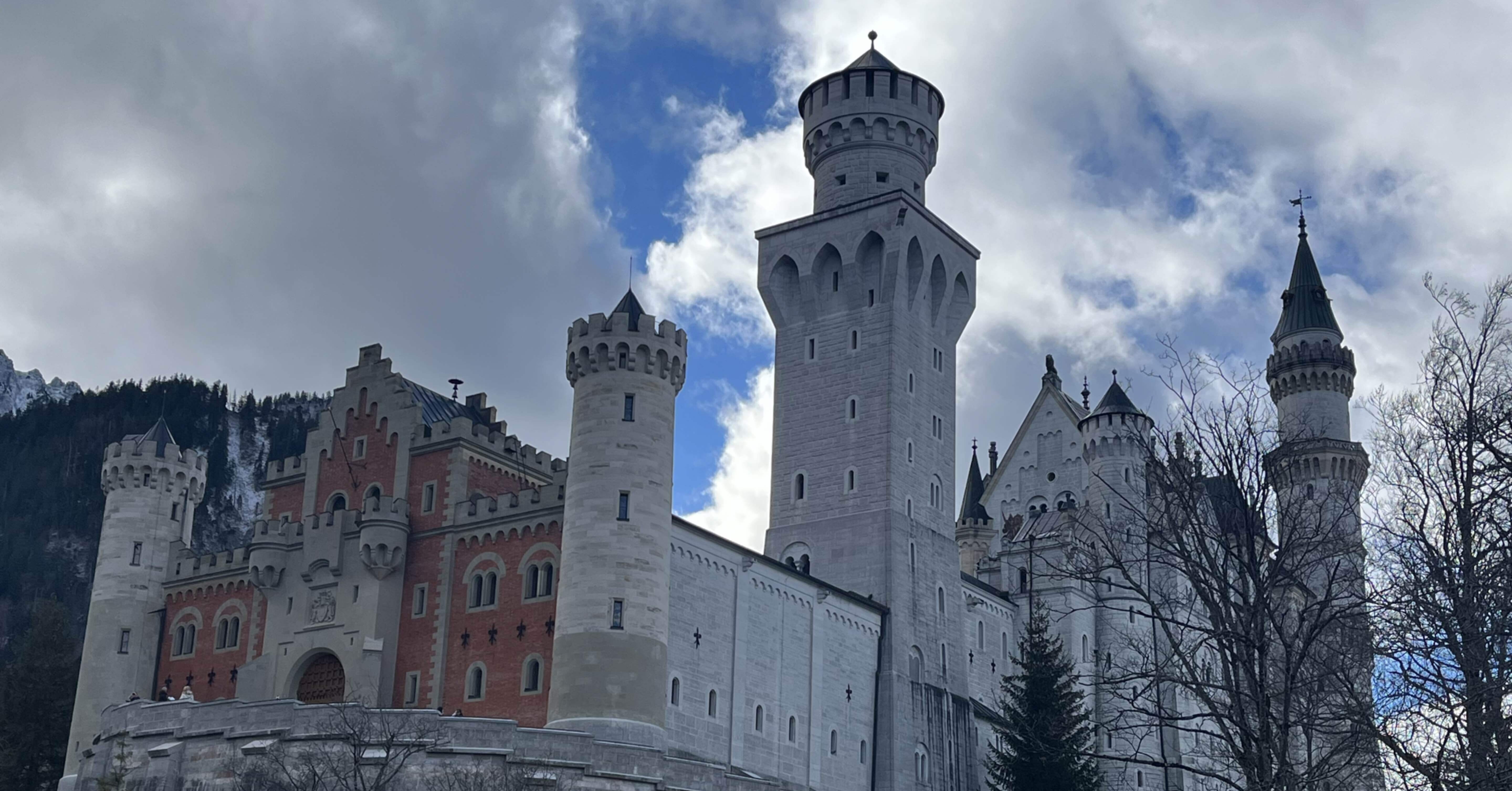 ディズニーシンデレラ城モデル、ノイシュバンシュタイン城に行ってきた