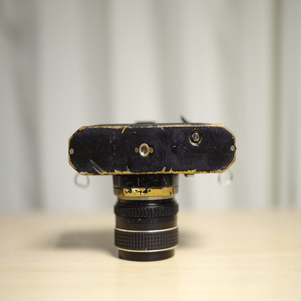 露出計のないカメラ PENTAX SL Black paint｜Sven.