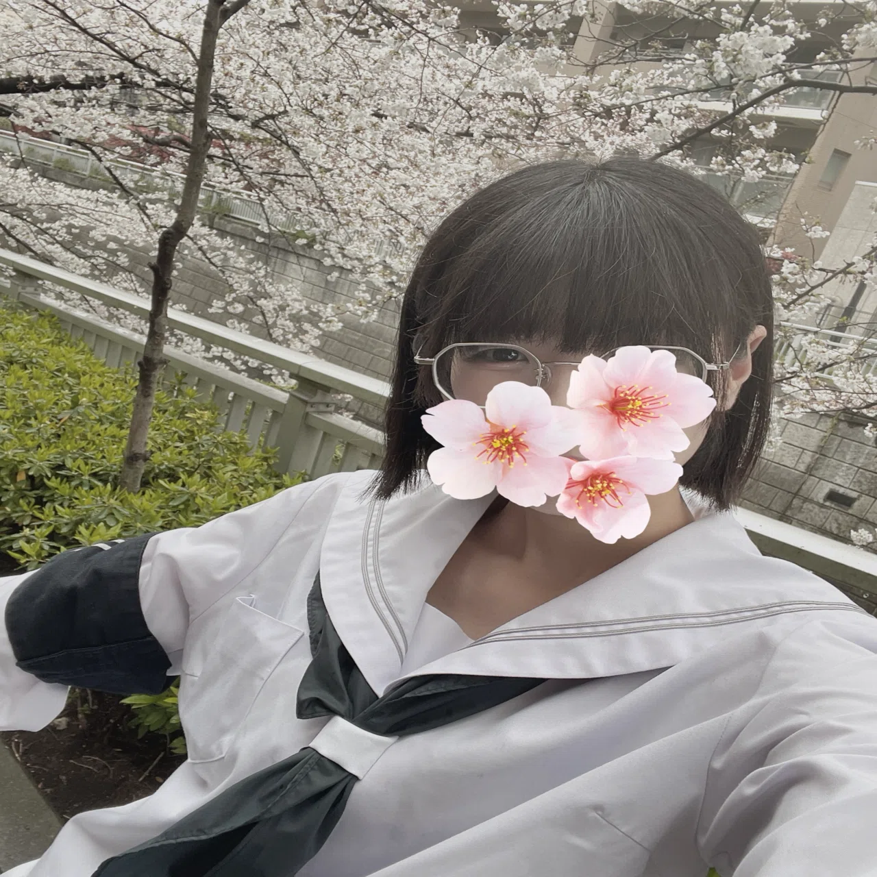 4月のチェキ｜廻環美