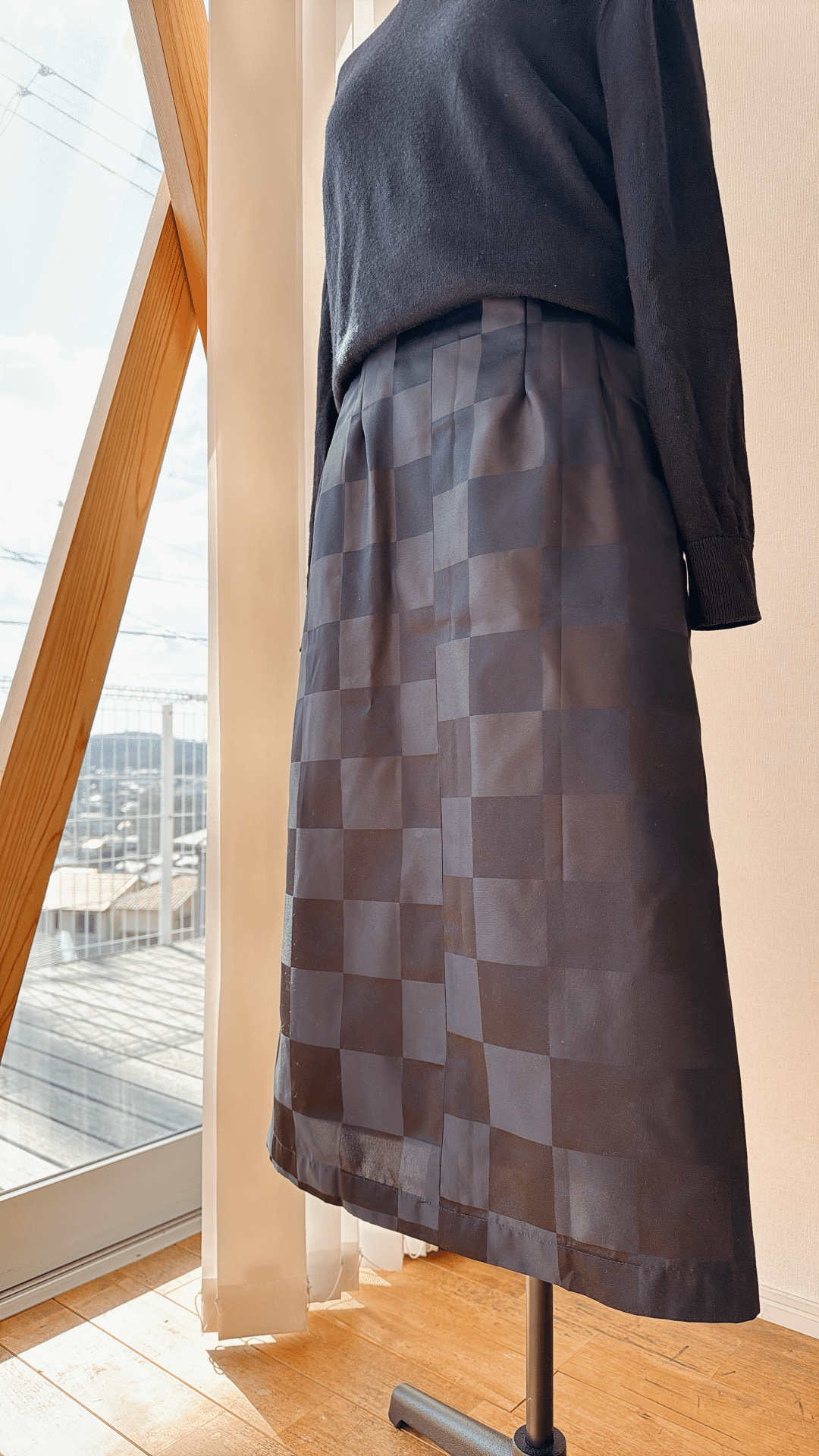 値下げしました 喪服の反物 喪服の着物リメイク【最適なのはこれ！】ワンピース・ブラウス