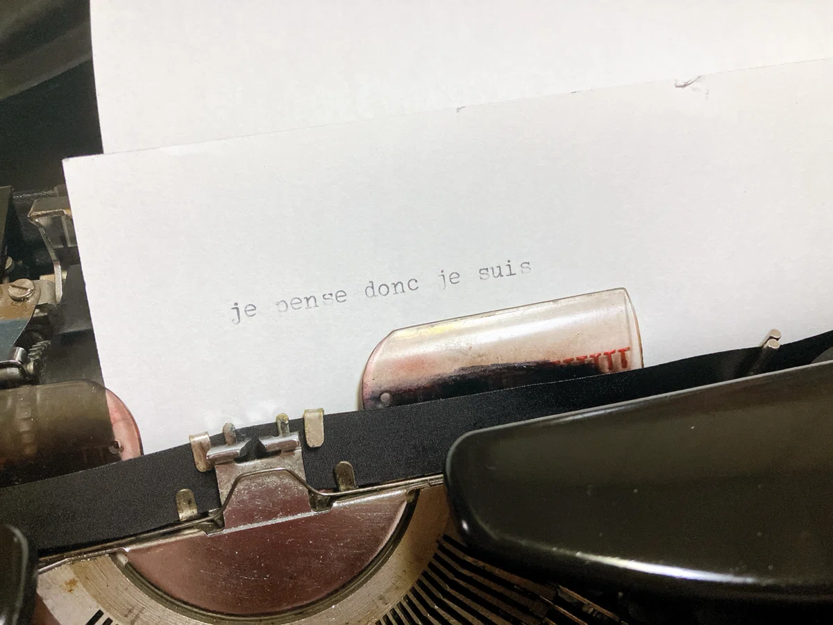 ノリと勢いで、なんとなく憧れていたタイプライターを買ってみた話