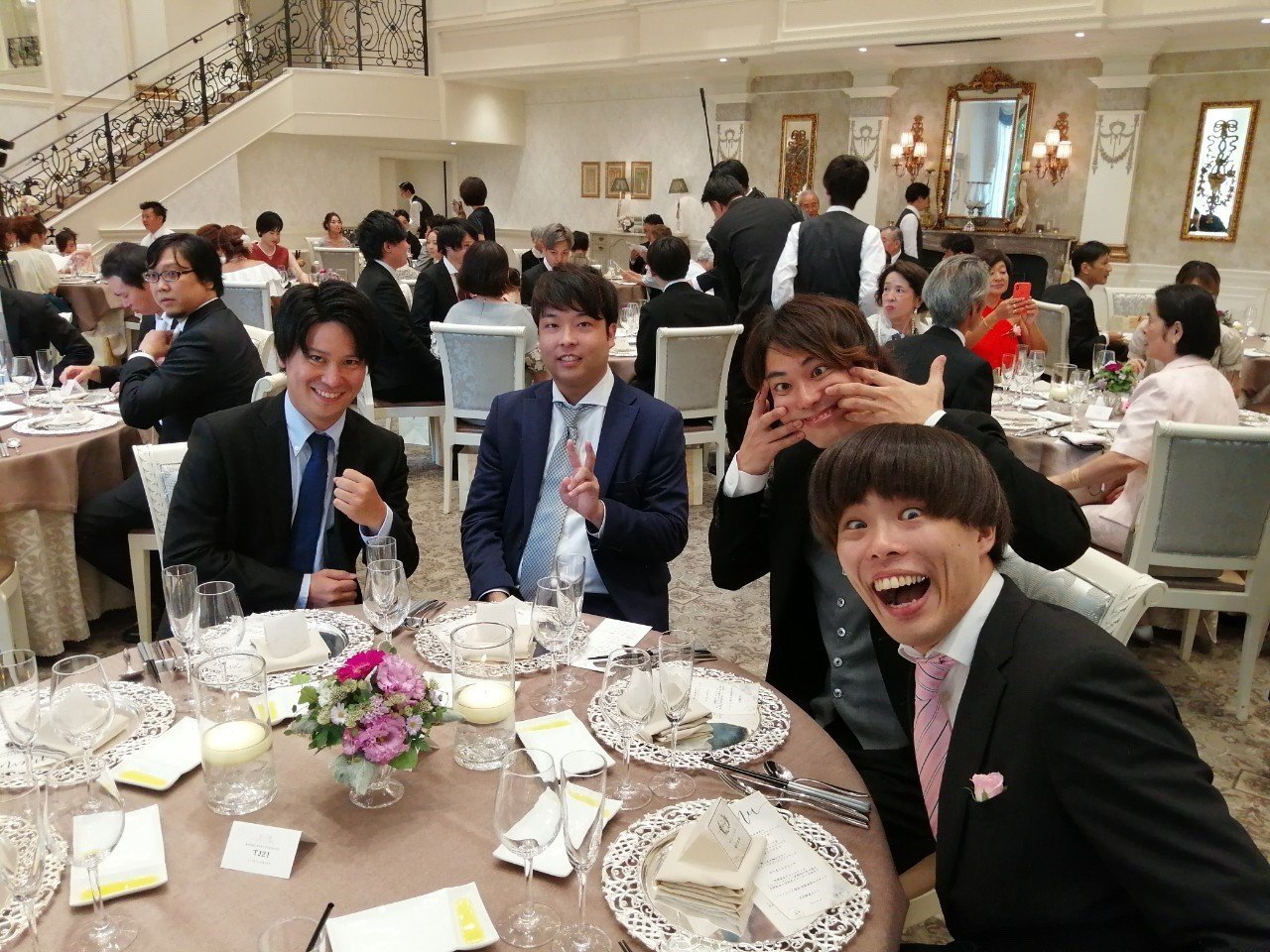 アーノルズはせがわの結婚式に行ってきましたー Youtuberないとー おるたな Note