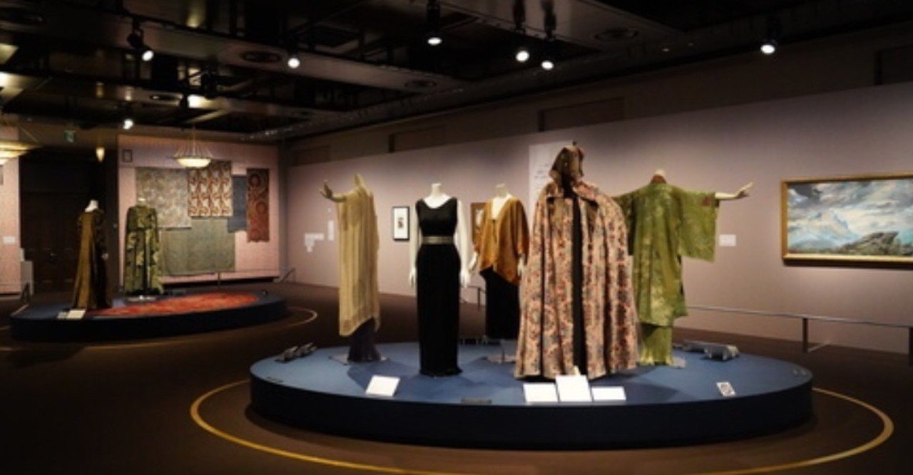 大特価放出！ パリ国立オペラ座衣裳展 図録 （1997年 東京都庭園美術館） （服 書