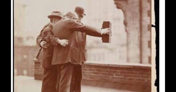 名刺版写真 カルトドヴィジット -フランス19世紀の流行