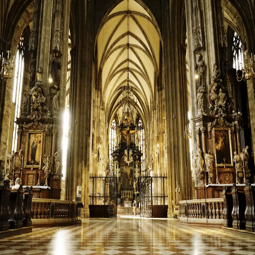 ウィーンのシンボル シュテファン寺院 【オーストリア】｜まっち