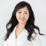 慶田朋子｜美容皮膚科医