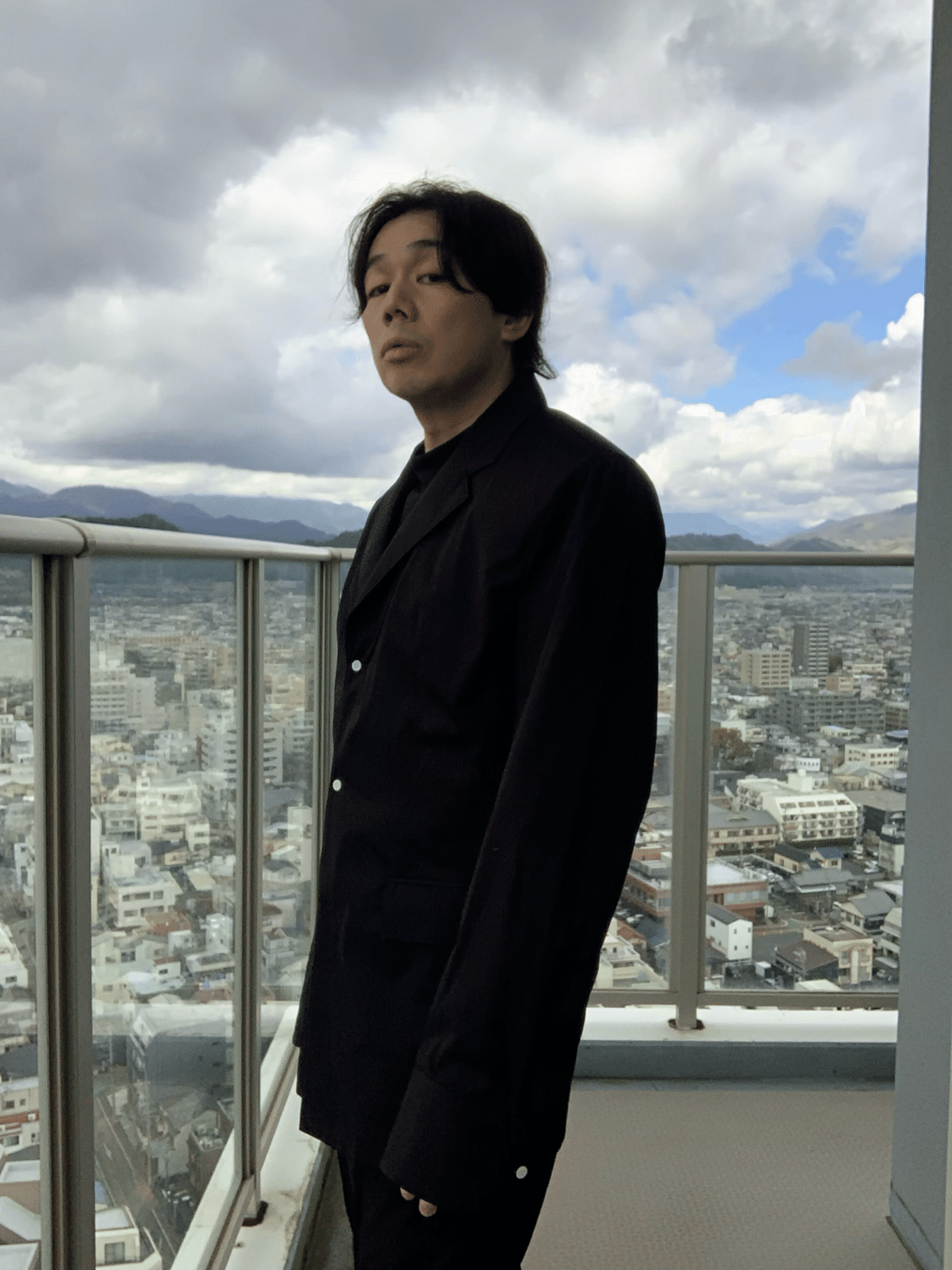 80.PRADA SUMMER24 ④シングルブレスト コットン ジャケット｜羽生健太郎