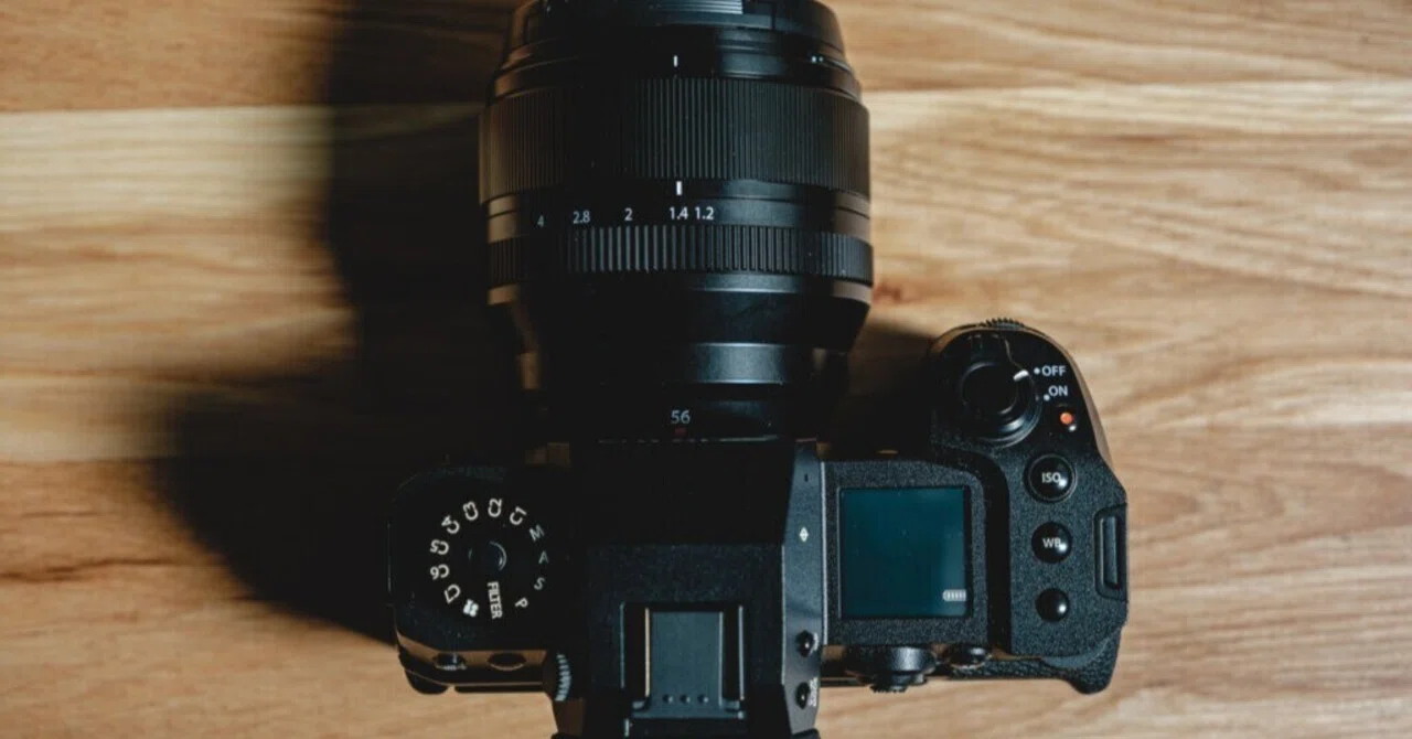 FUJIFILM X-T5とX-H2どちらを買うべきか 違いを比較して考える｜Nocchi