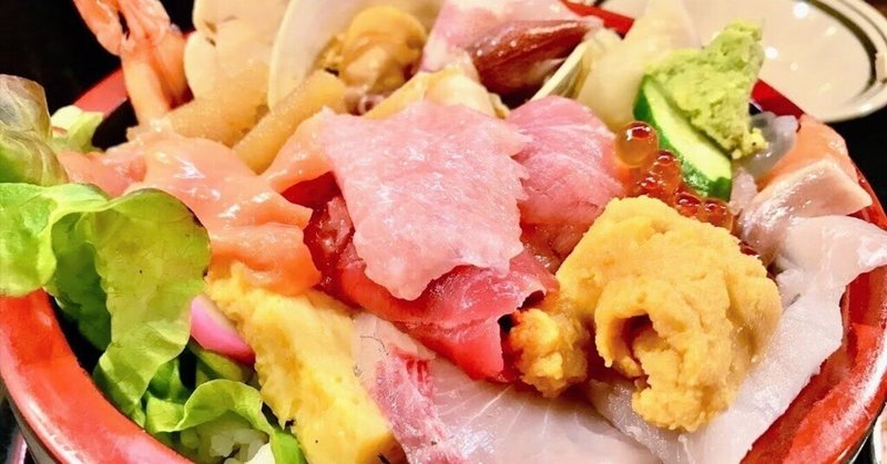 【千葉・船橋】中トロとウニ付きの盛り盛り海鮮丼、こんな値段で食べられるとは驚き