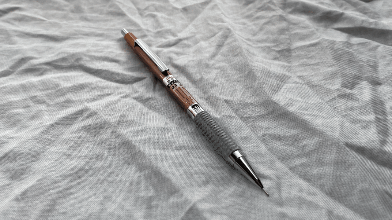 ぺんてる PG2003 廃番 ぺんてる PG2003 シャープペンシル 0.3mm グラフペンシル 廃番 廃盤