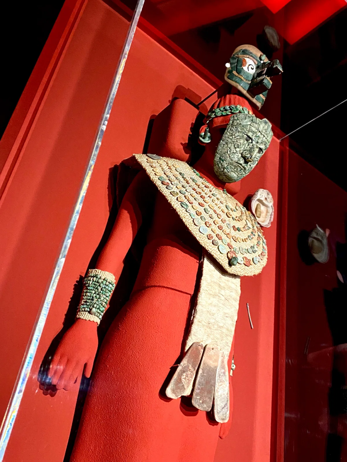 古代メキシコ産　土器　 水亀　水差し　縦縞模様 国立国際美術館: 古代メキシコ展｜いろ