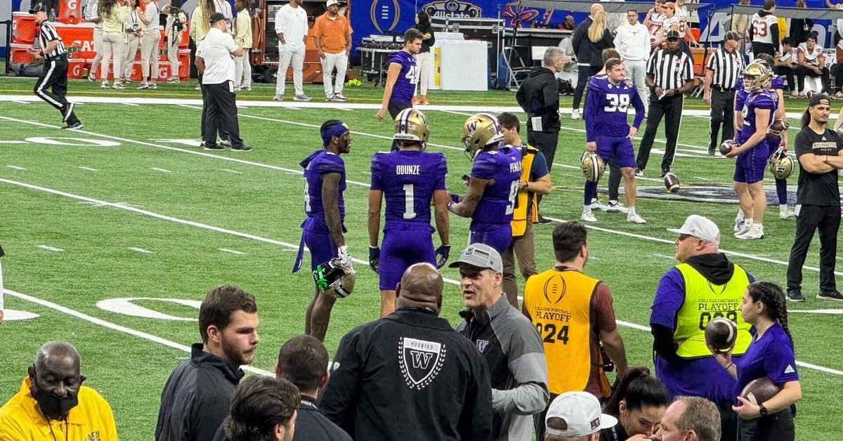 Champion SPENCER FOOTBALL 8 シャツ L サイズ Champion SPENCER FOOTBALL 8 シャツ L サイズ Champion SPENCER