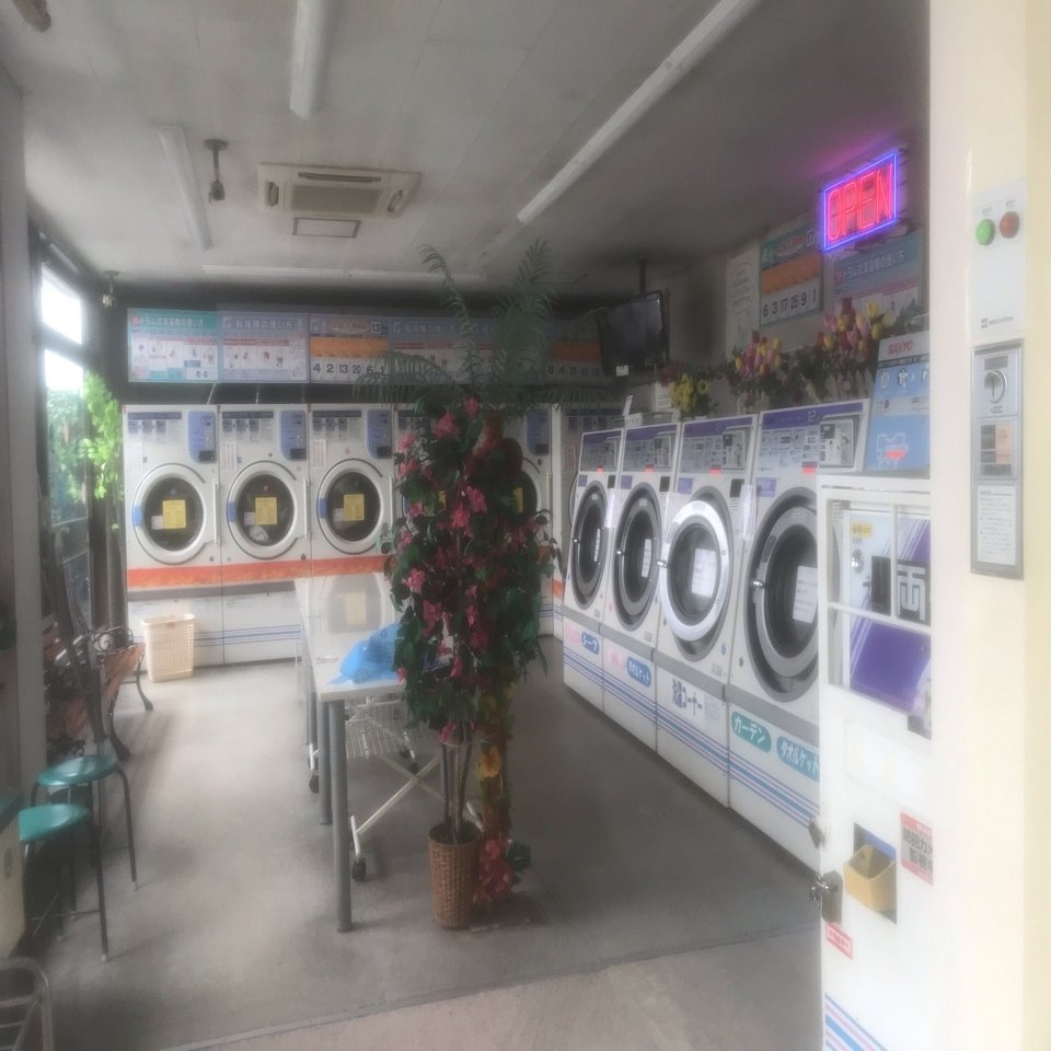 オートパーラーまんぷく｜RUNE SAKURAI