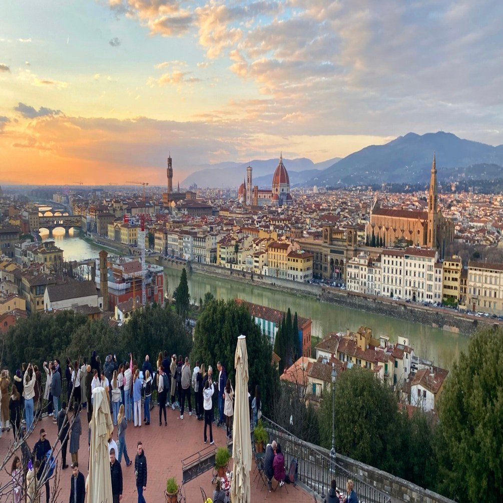 イタリア縦断旅】女神の名を持つ花の都・フィレンツェで迎える誕生日｜桜