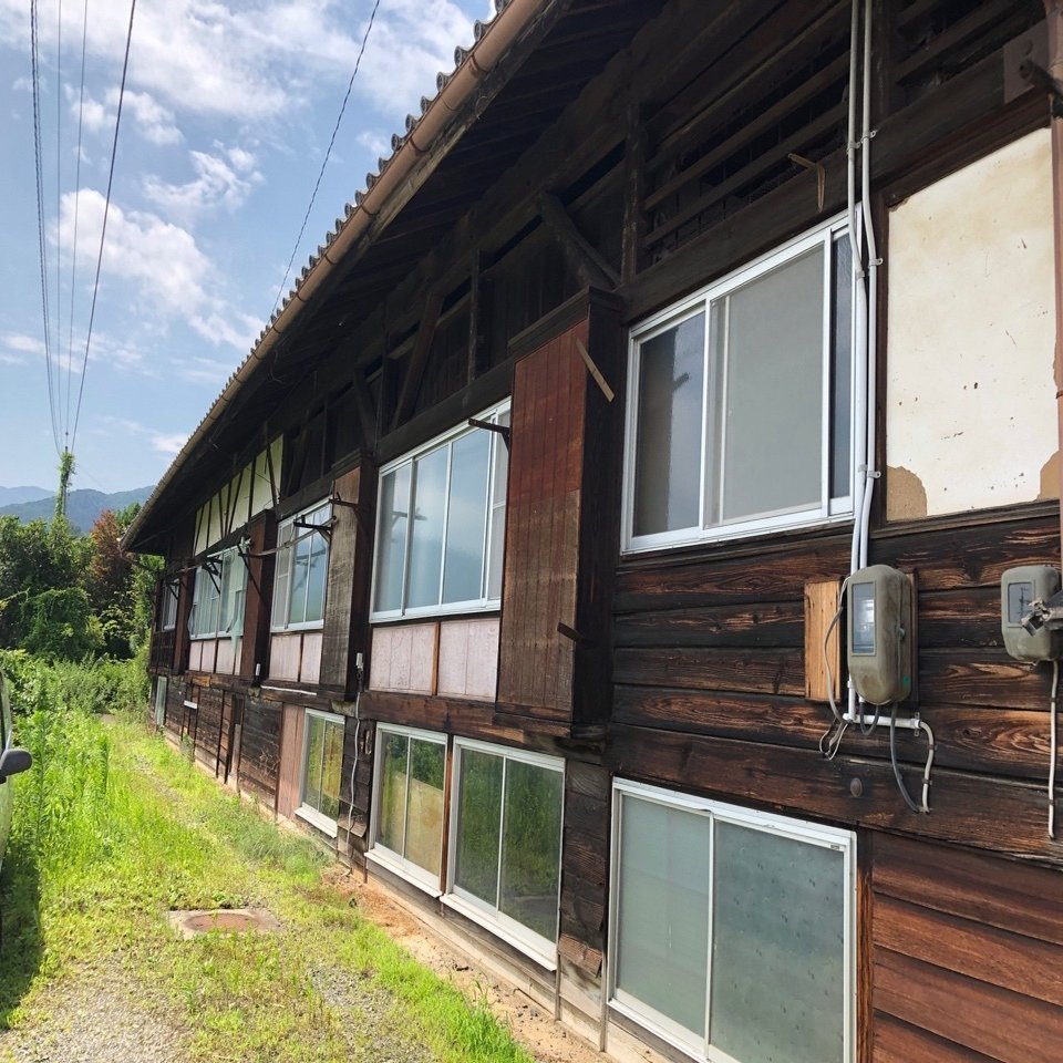静止力とボロい戸建てでしょぼい起業 Ita Note