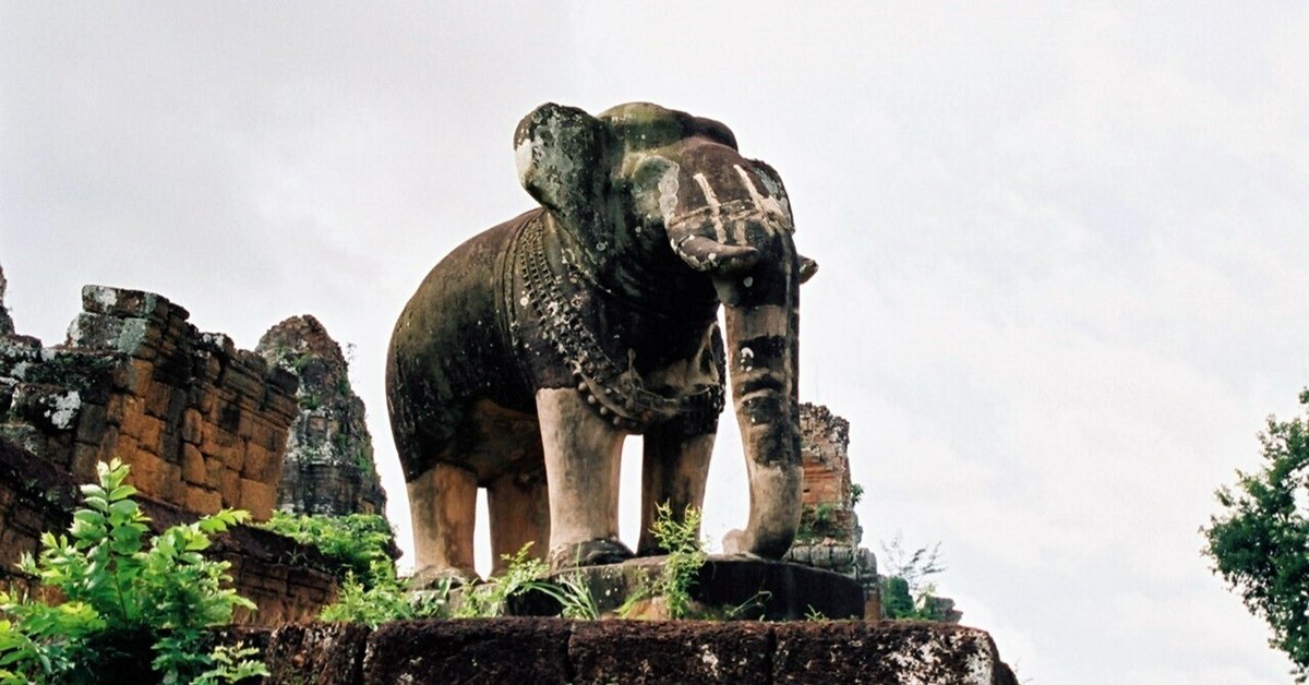 Bayon: New perspectives』Editor:Joyce Clark / River Books
