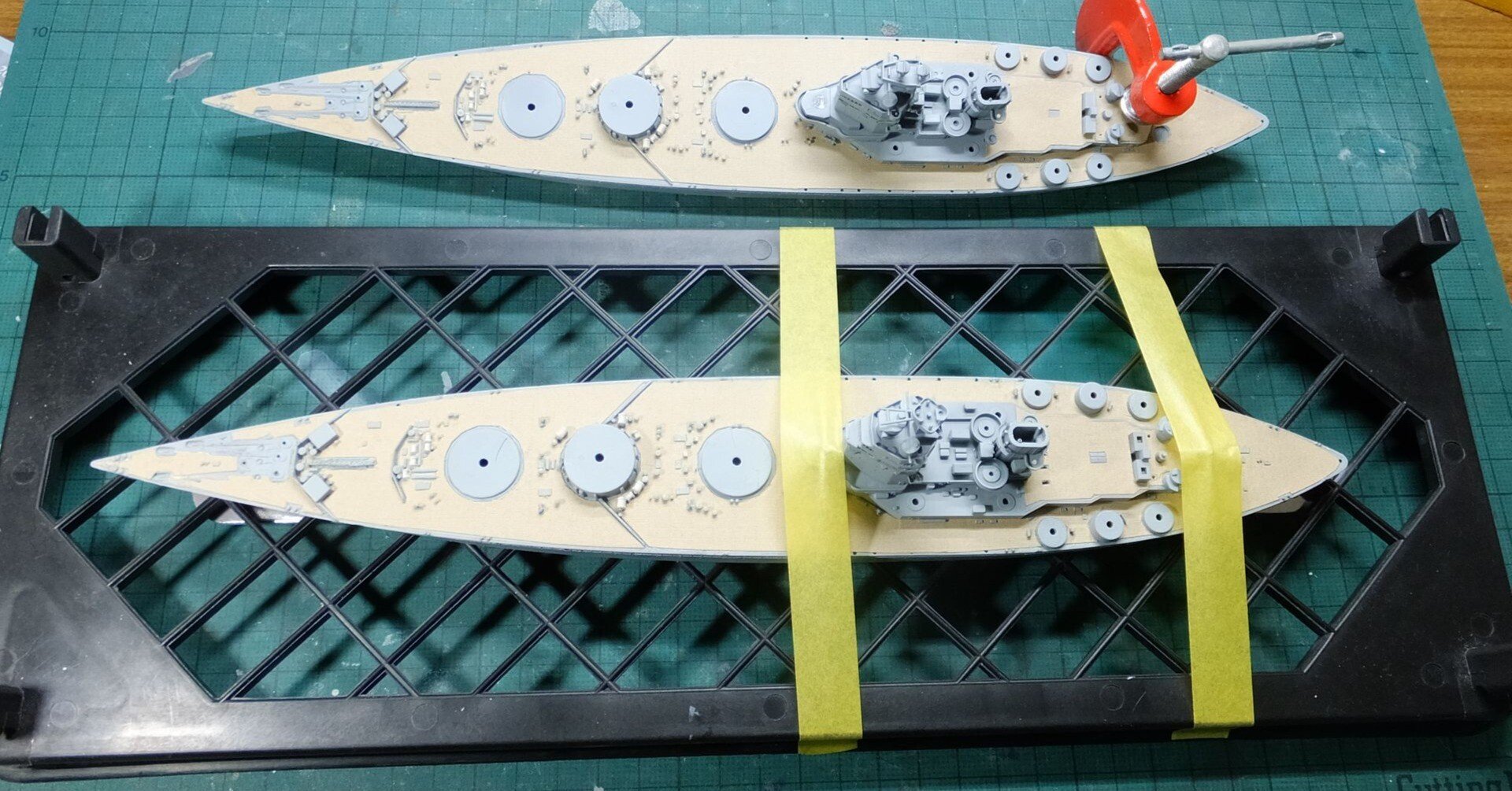 トランペッター 1/700 HMS Nelson ぎこち ネルソン 1944 トランペッター 1/700 HMS Nelson ぎこち ネルソン 1944