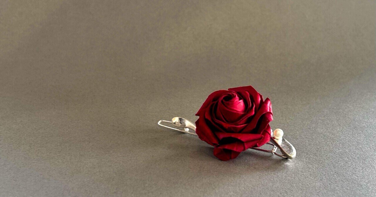 佐藤ローズでブローチ作り〜「かおりんメソッド」に15cmで挑戦〜／Rose