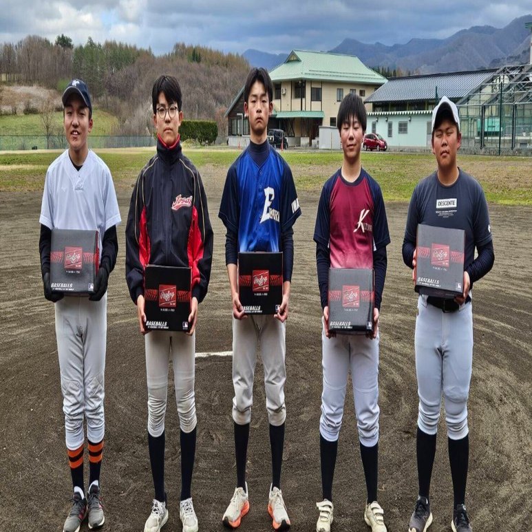 R6葛高013・部活動】硬式野球部に先輩からプレゼントが届きました