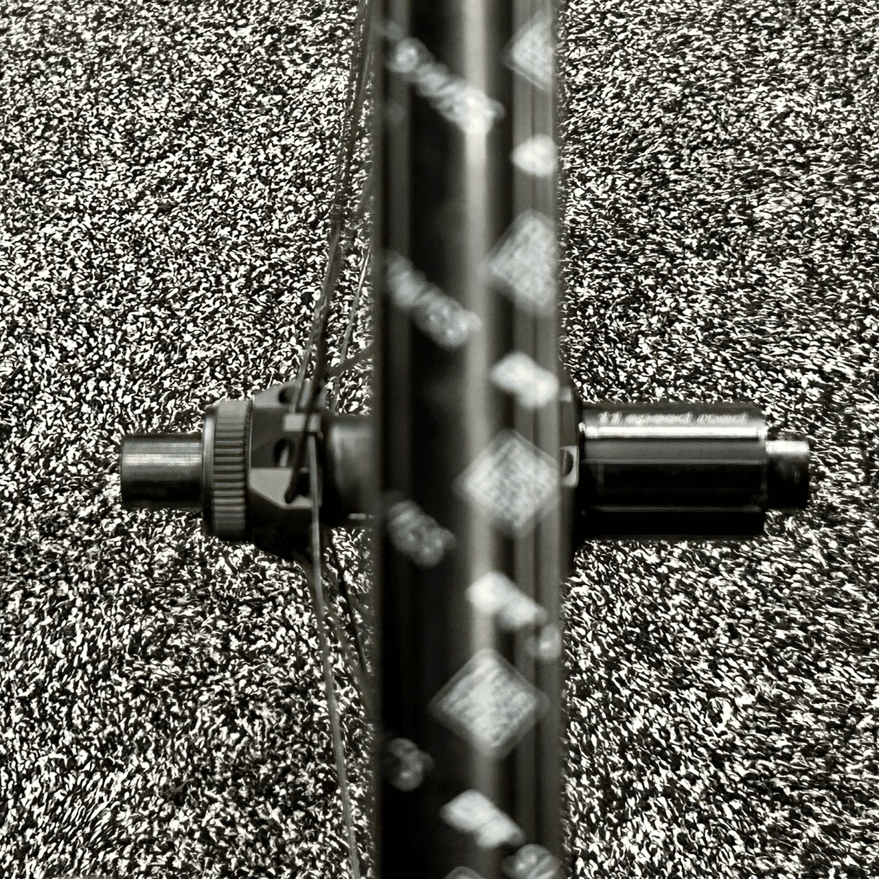 本日の手組ホイール STANS CREST MK4×FORMOSA｜BIKE SHOP FORZA の